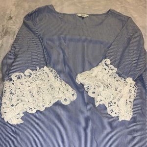 Crown and Ivy Blouse